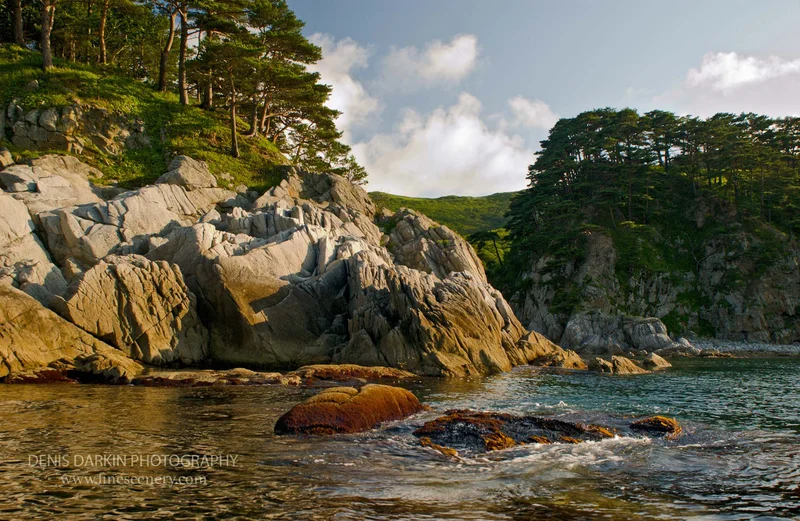 far-east-marine-reserve photograph. D200. 12mm.