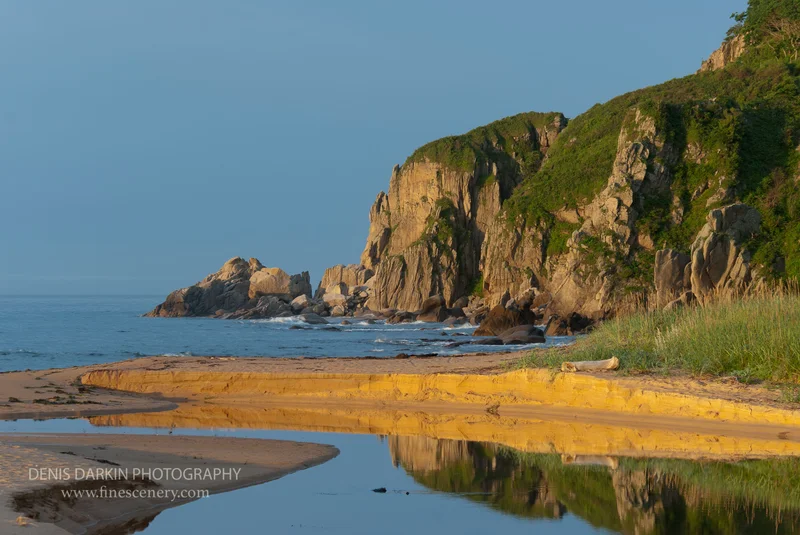 reflections photograph. D750. 400mm.