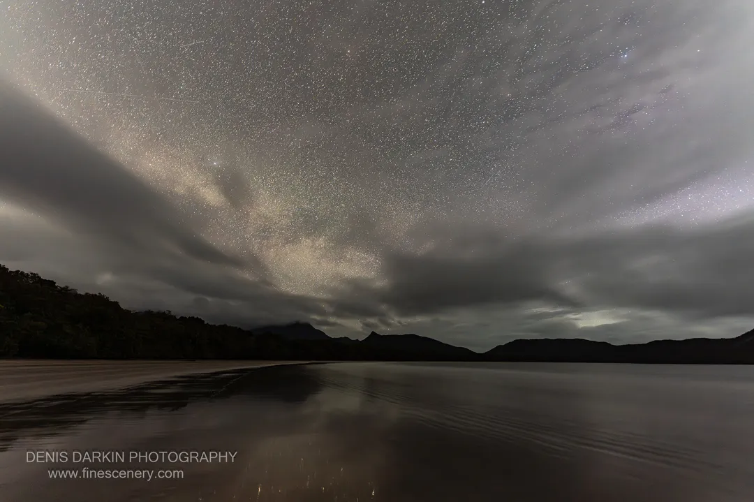 nature photograph. V. 14mm.